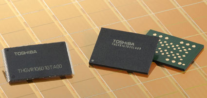 Toshiba Debuts SmartNAND, Latest Addition to NAND Flash