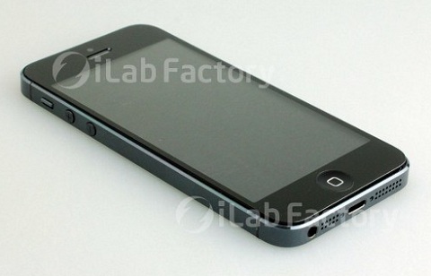 Fully Assembled Pictures of Apple’s iPhone 5 Surface