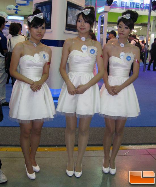 Computex 2010 Booth Babe