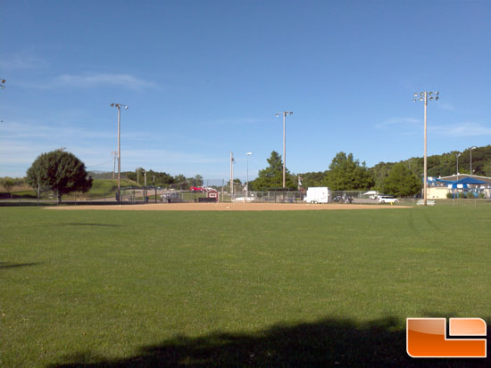 Motorola Xoom Picture of Baseball Field