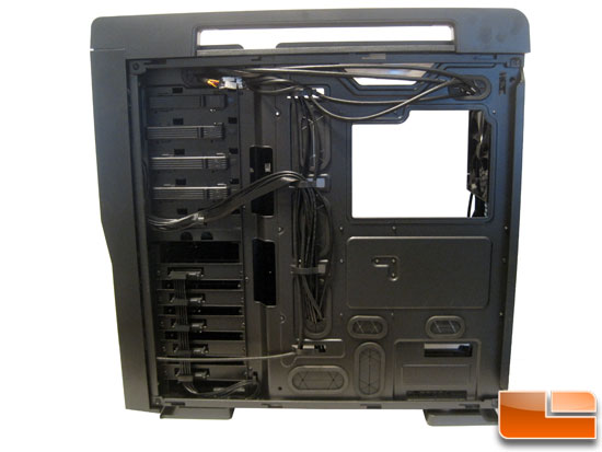 Thermaltake Level 10 GT Full Tower wire management system
