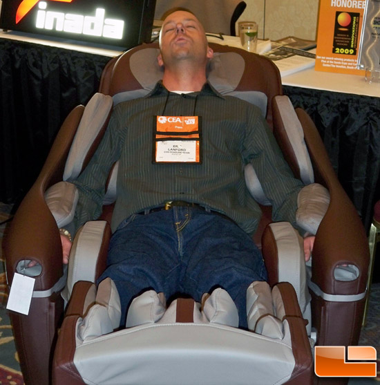 Eric Lanford from CNN in the Inada Sogno Massage Chair