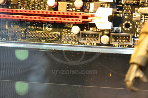 ASUS’s AMD AM3+ Motherboards May Receive Intel Thunderbolt Support