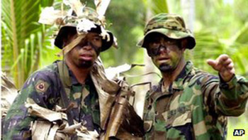 New Camouflage Face Paint Resists Intense Heat