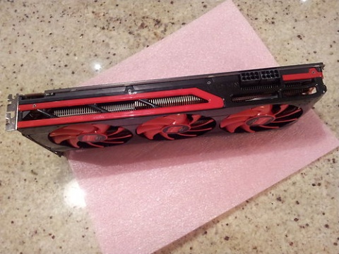 AMD Radeon HD 7990 Video Card