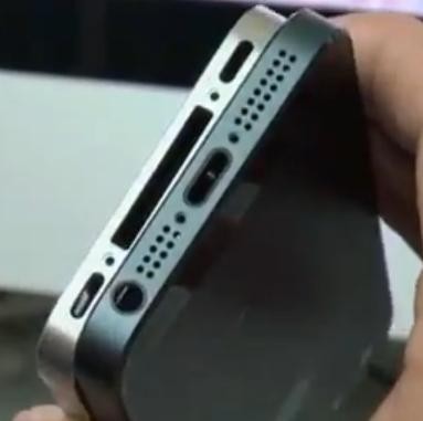 Rumor: Converter For Apple’s iPhone 5 Dock Connector Problematic