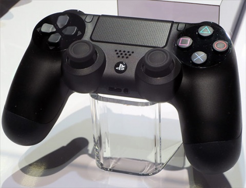 standard ps4 controller