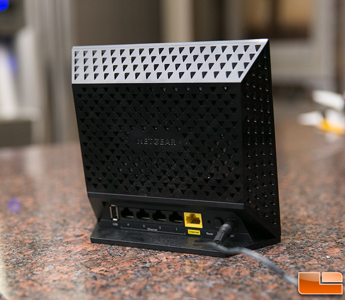 Netgear R6100 WiFi Router review: Great router stunted by lack of