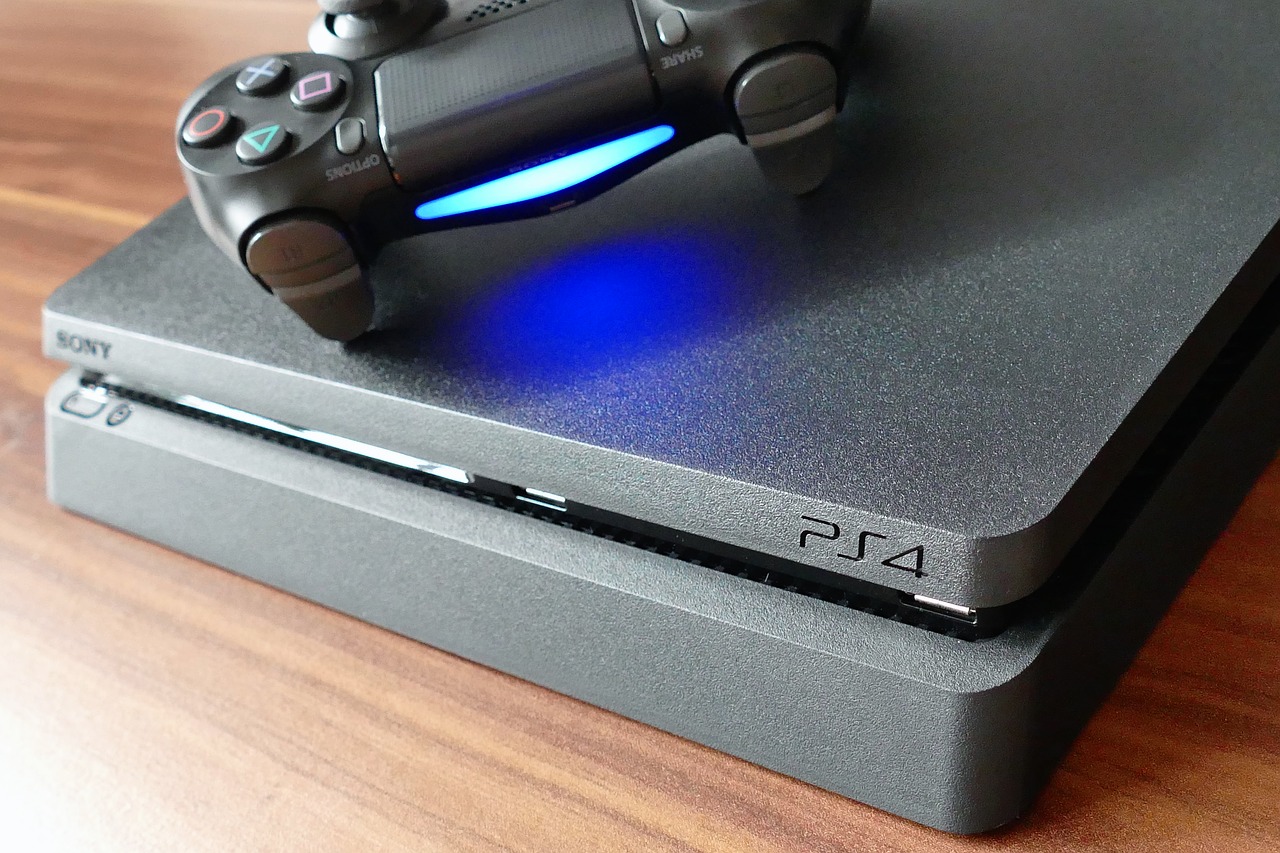 This video shows the PS4 Slim turning on - The Verge